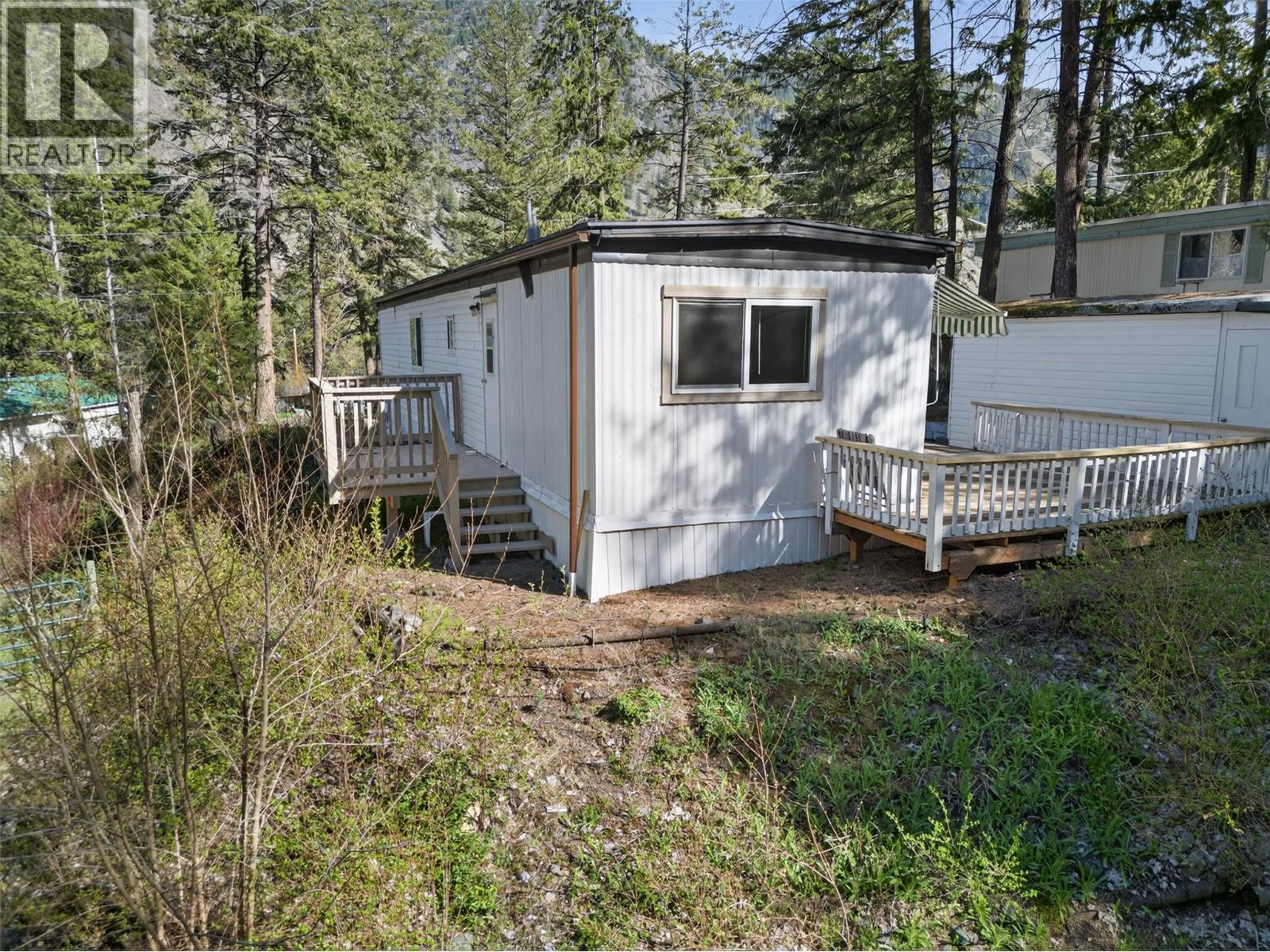 1514 Hwy 3a Unit# 16, Keremeos, British Columbia  V0X 1N6 - Photo 5 - 10382217