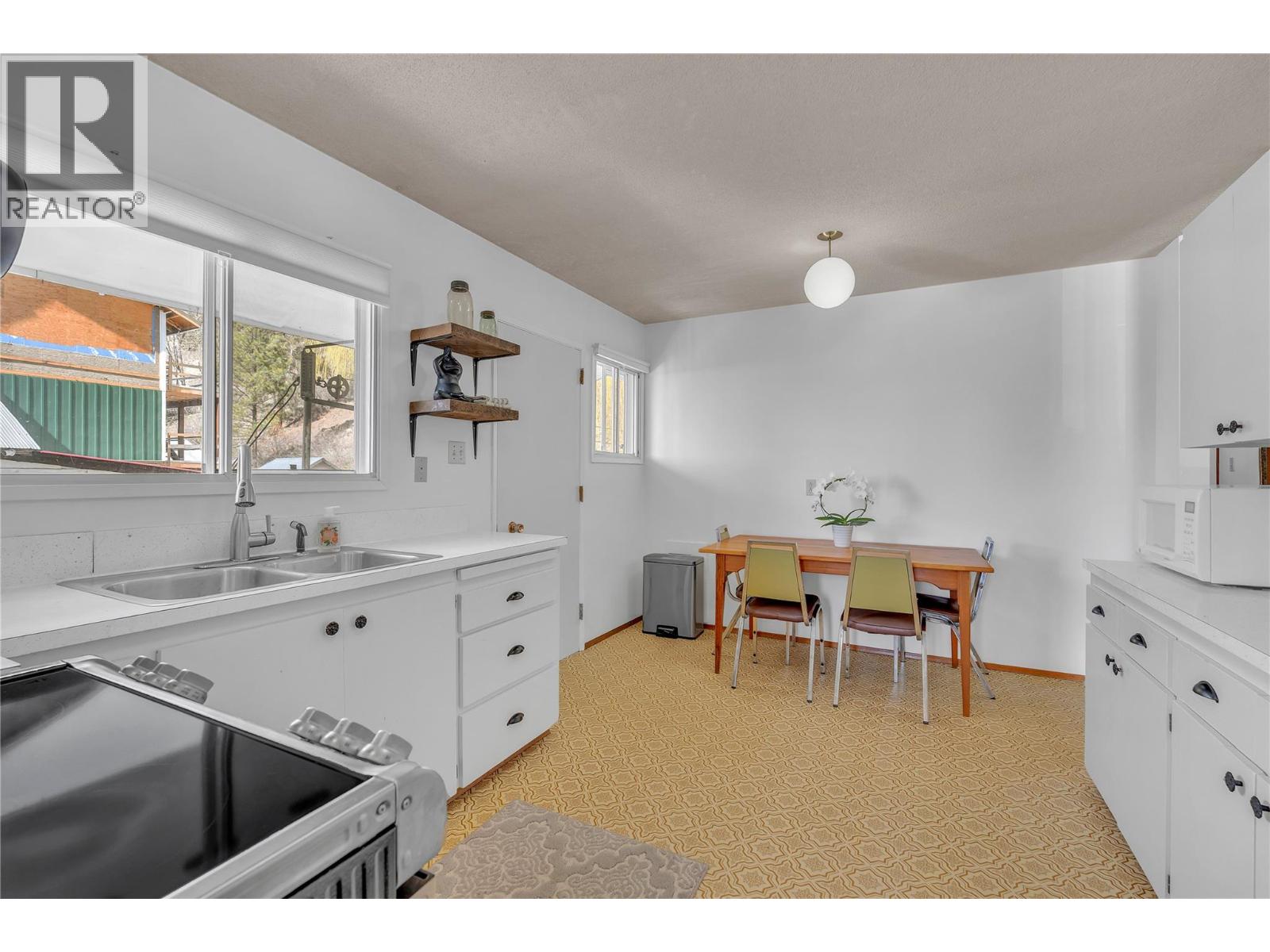 411 Auburn Cres, Princeton, British Columbia  V0X 1W0 - Photo 8 - 10382863