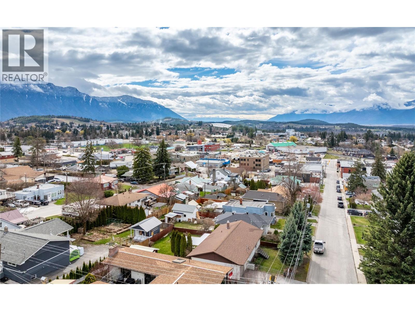 234 12th Avenue N, Creston, British Columbia  V0B 1G0 - Photo 10 - 10382750