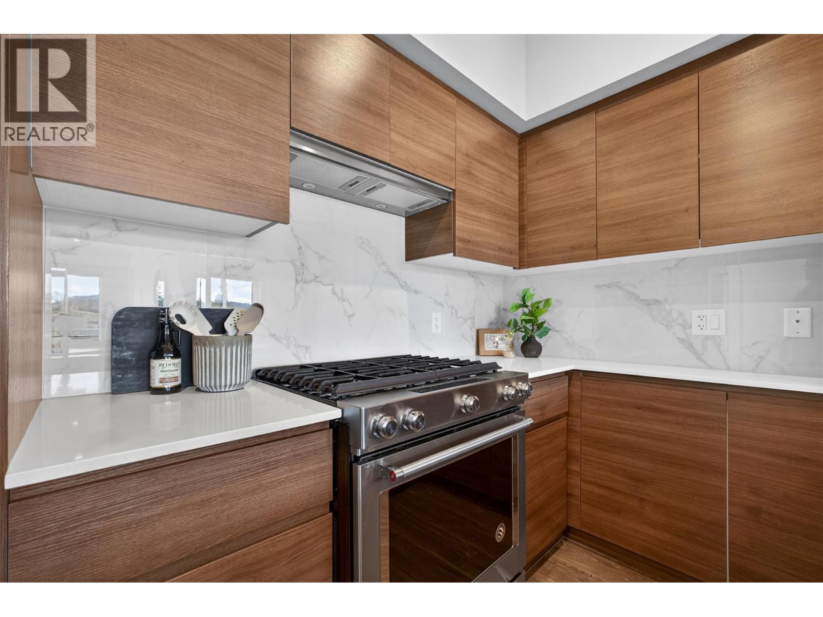 1925 Enterprise Way Unit# 505, Kelowna, British Columbia  V1Y 0J8 - Photo 7 - 10381058