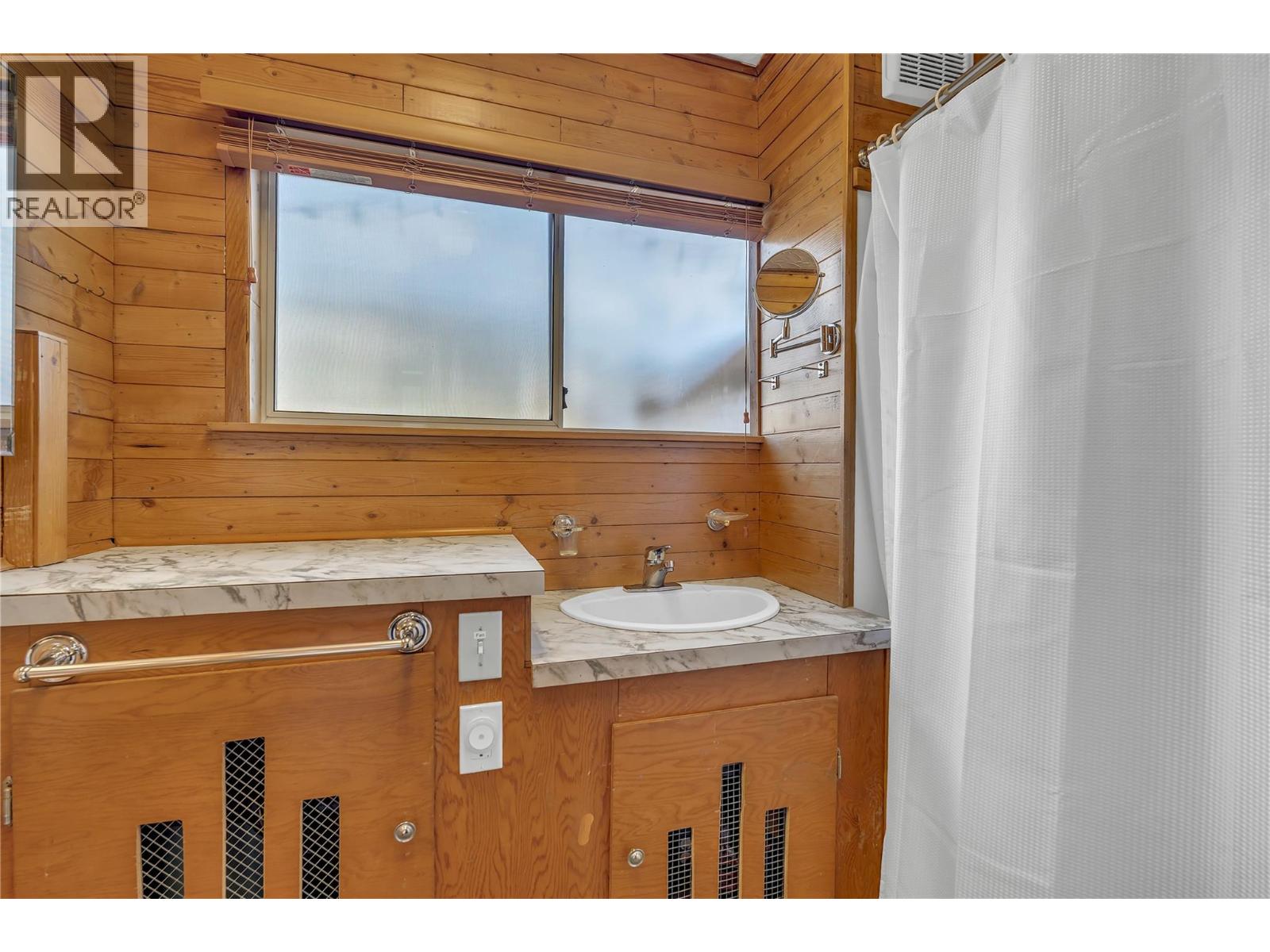 2615 Nicola Avenue, Coalmont-Tulameen, British Columbia  V0X 1W0 - Photo 20 - 10382688