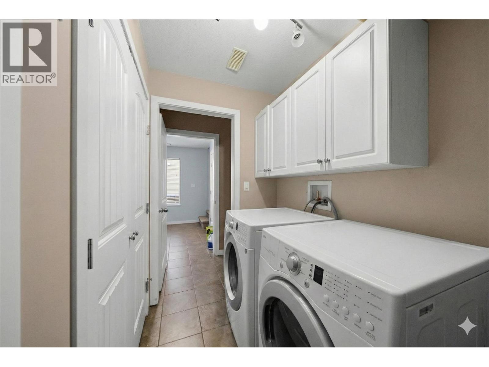 815 Nicolani Drive, Kamloops, British Columbia  V2B 8C6 - Photo 33 - 10382383