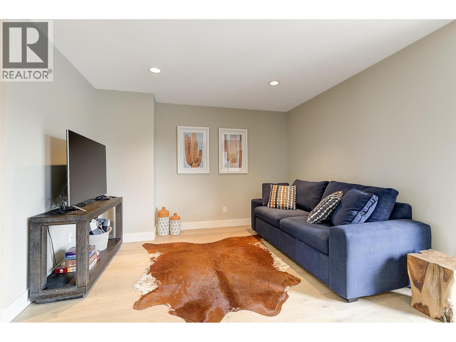 553 Patterson Avenue, Kelowna, British Columbia  V1Y 5C7 - Photo 28 - 10382351