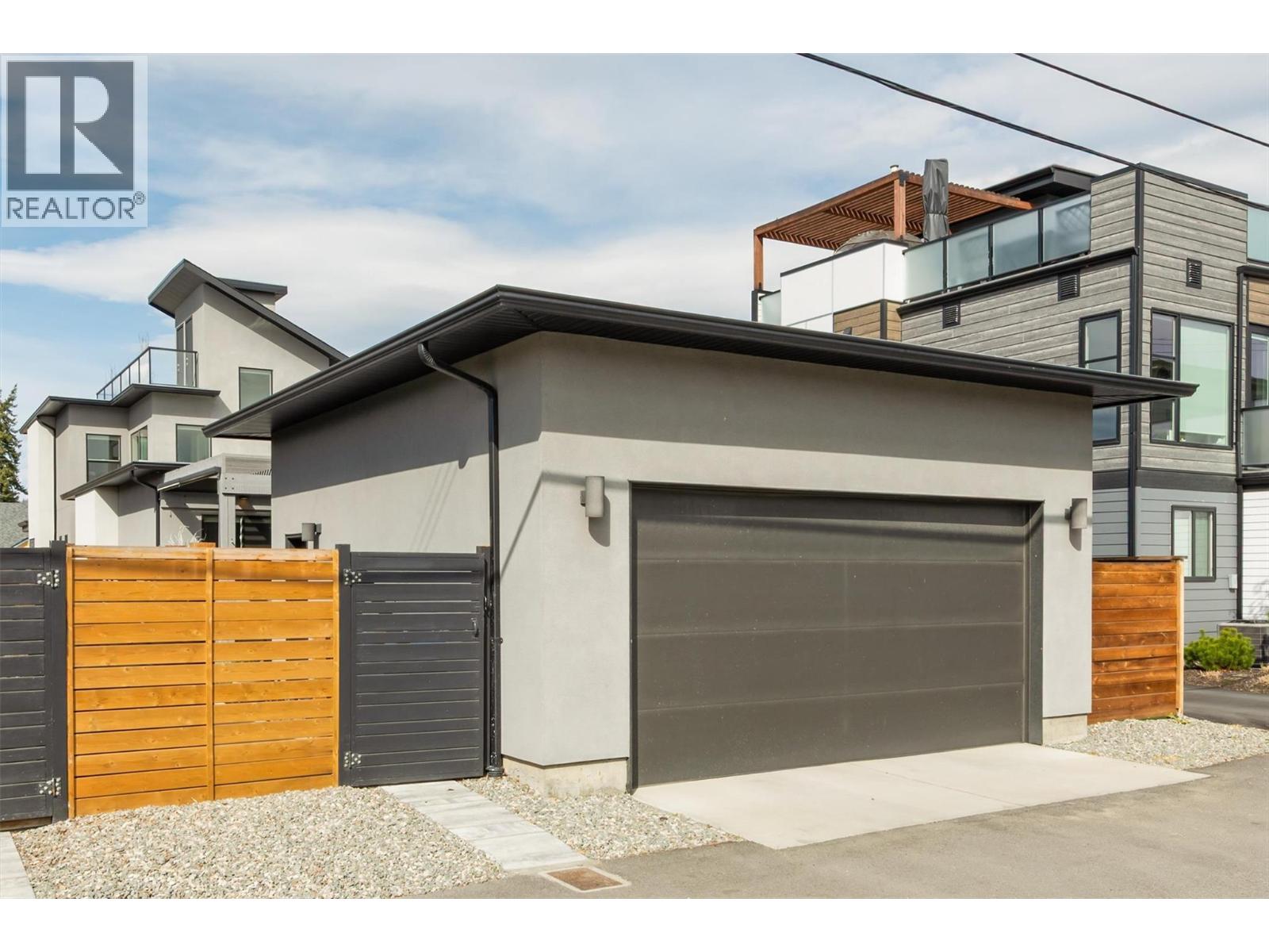 553 Patterson Avenue, Kelowna, British Columbia  V1Y 5C7 - Photo 38 - 10382351