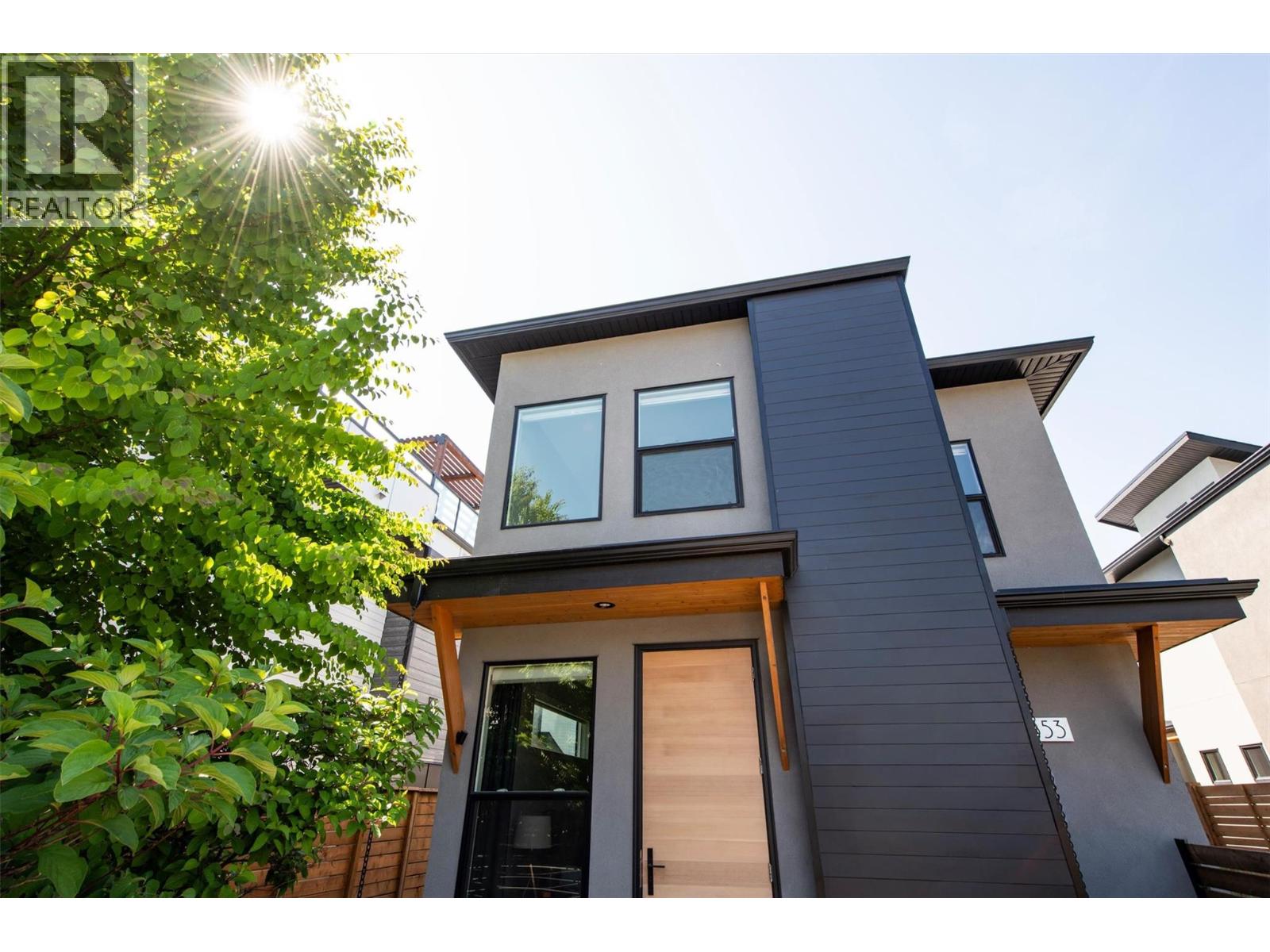 553 Patterson Avenue, Kelowna, British Columbia  V1Y 5C7 - Photo 45 - 10382351