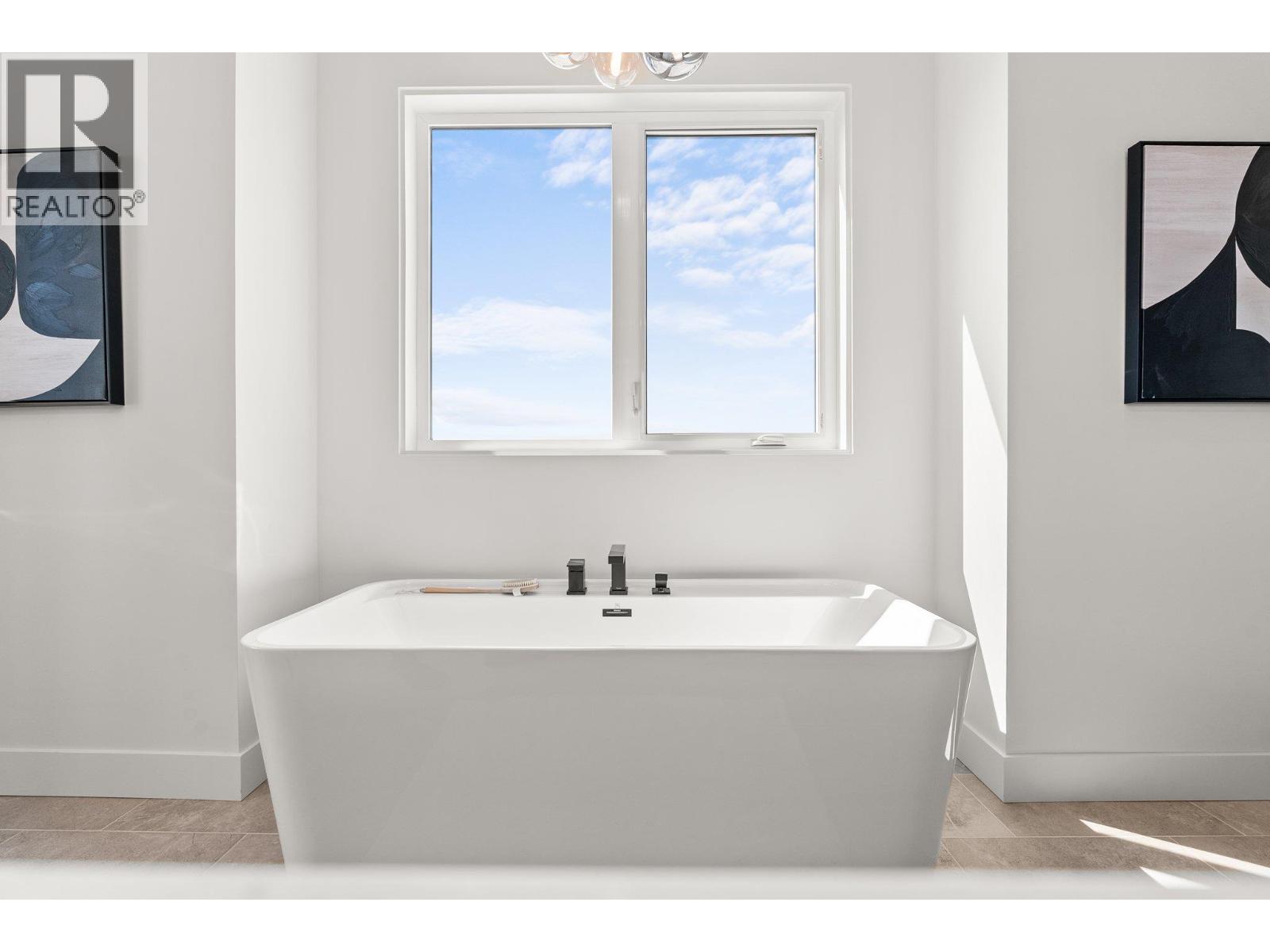 901 Melrose Street, Kelowna, British Columbia  V1P 0A8 - Photo 43 - 10382341