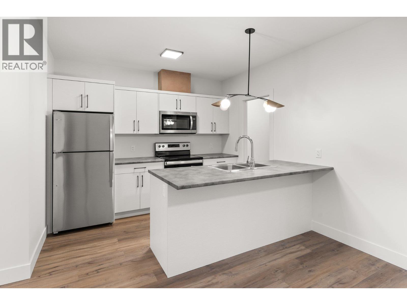 901 Melrose Street, Kelowna, British Columbia  V1P 0A8 - Photo 82 - 10382341