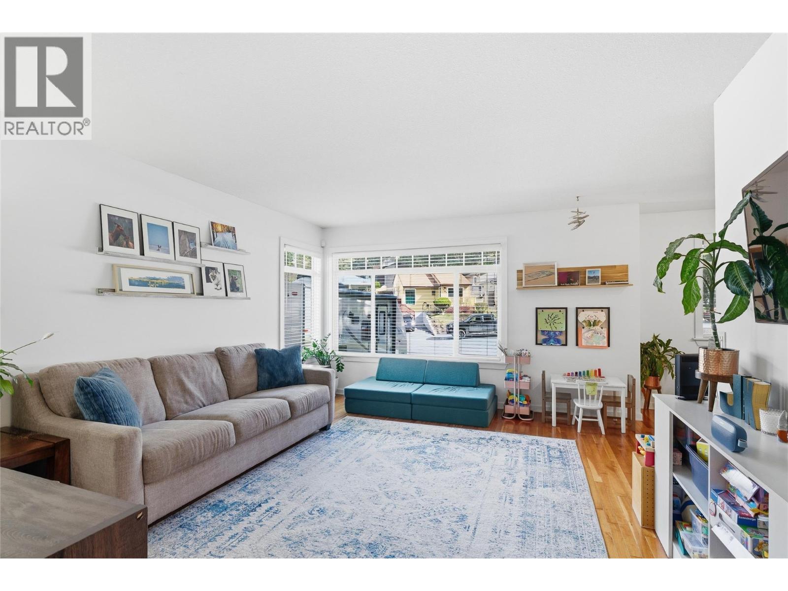 610 Gleneagles Drive, Kamloops, British Columbia  V2E 1Z1 - Photo 11 - 10382621