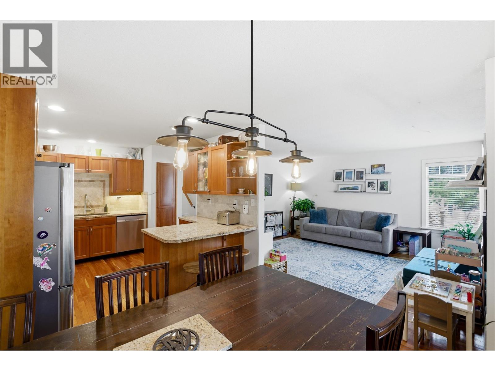 610 Gleneagles Drive, Kamloops, British Columbia  V2E 1Z1 - Photo 13 - 10382621