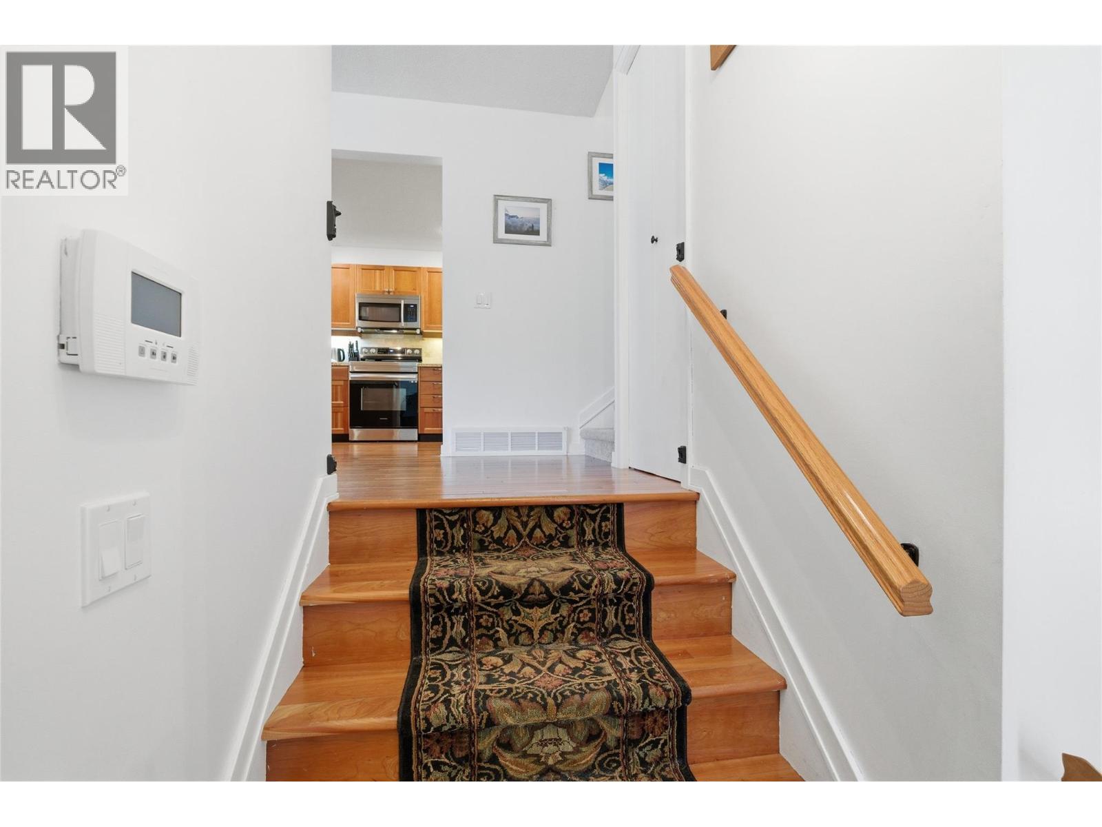 610 Gleneagles Drive, Kamloops, British Columbia  V2E 1Z1 - Photo 32 - 10382621