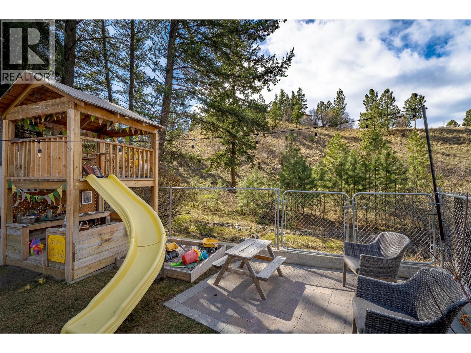 610 Gleneagles Drive, Kamloops, British Columbia  V2E 1Z1 - Photo 61 - 10382621