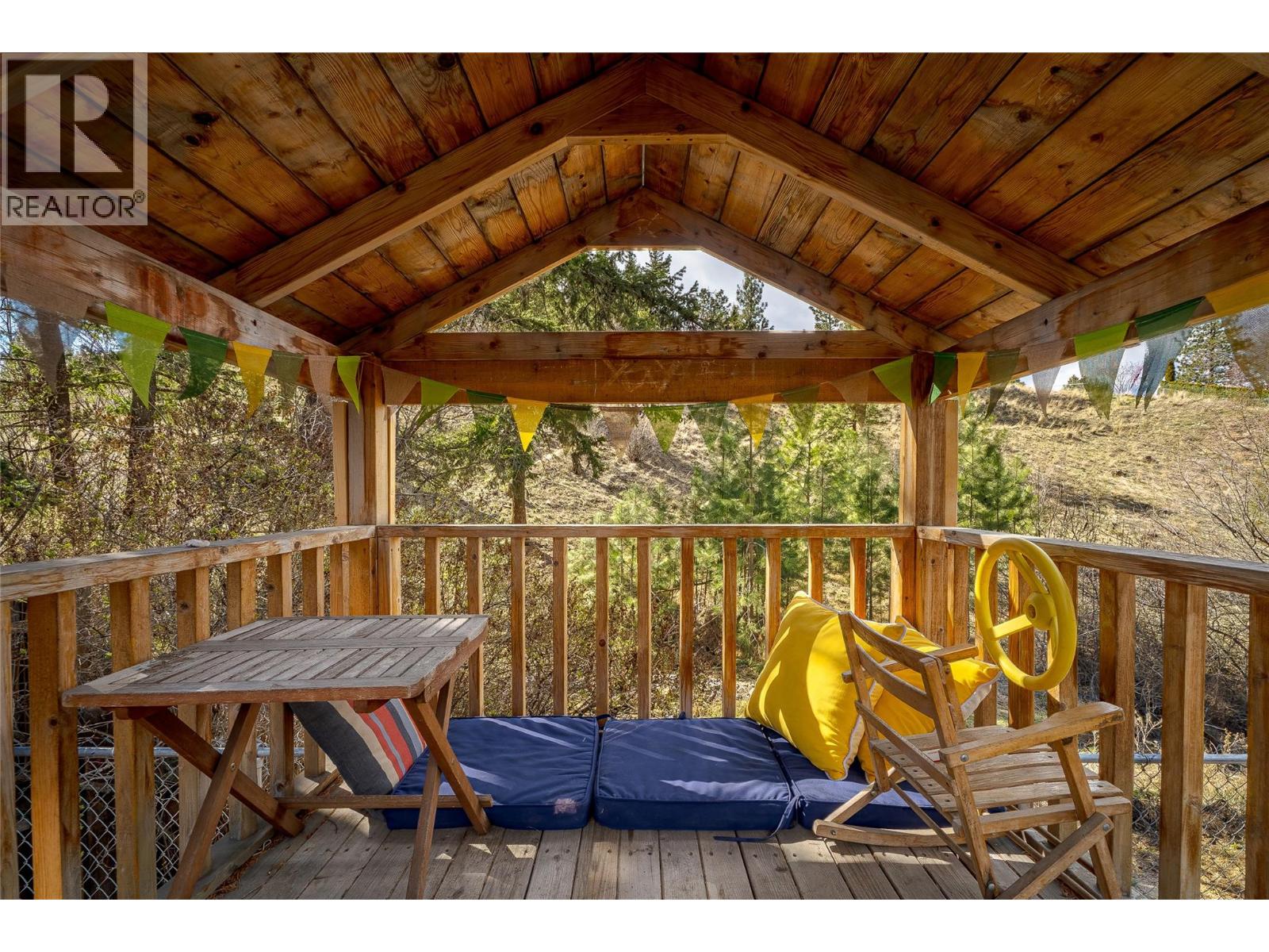 610 Gleneagles Drive, Kamloops, British Columbia  V2E 1Z1 - Photo 64 - 10382621