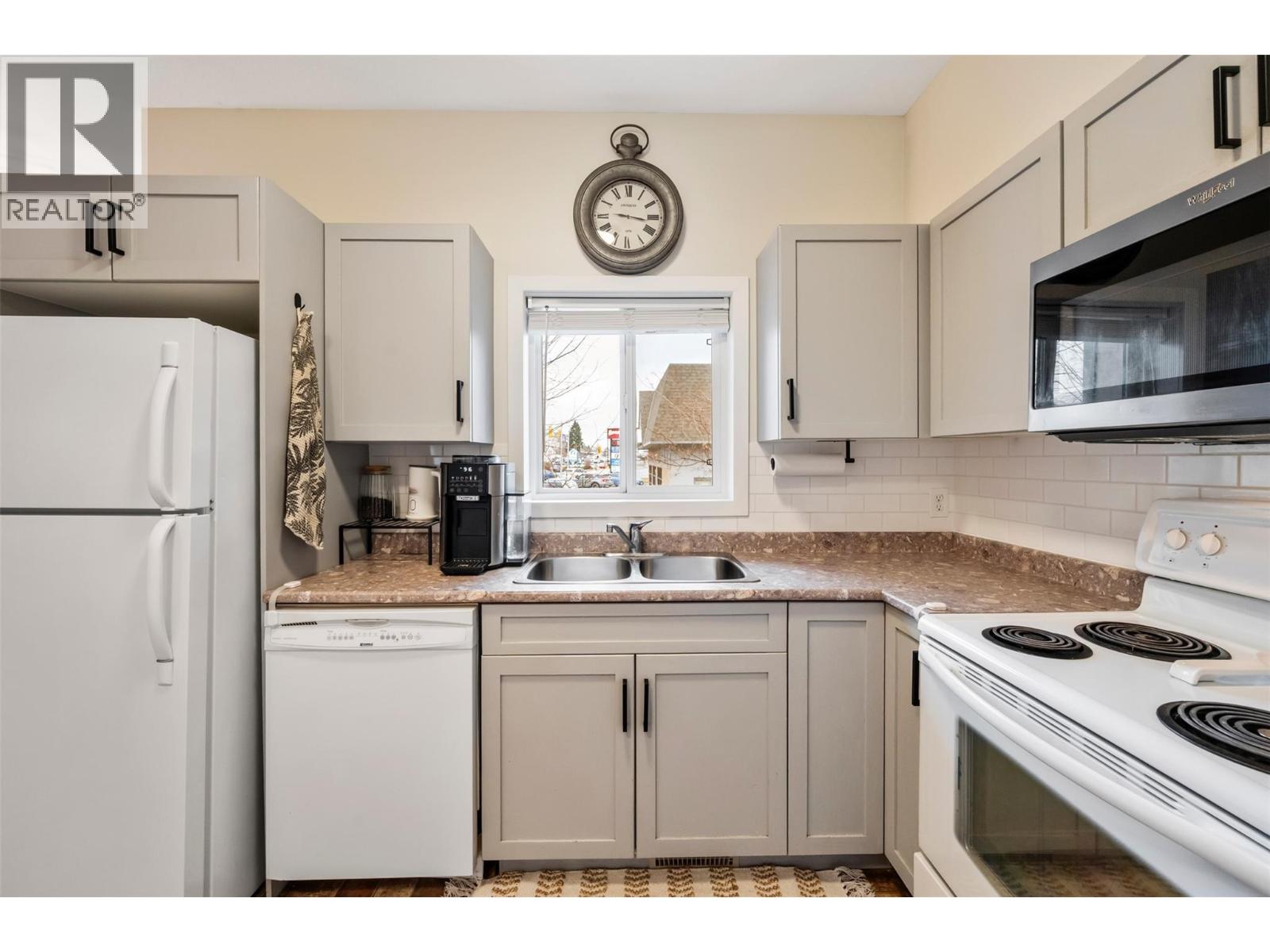 48 Galt Avenue Unit# 127, Penticton, British Columbia  V2A 9C3 - Photo 14 - 10379128