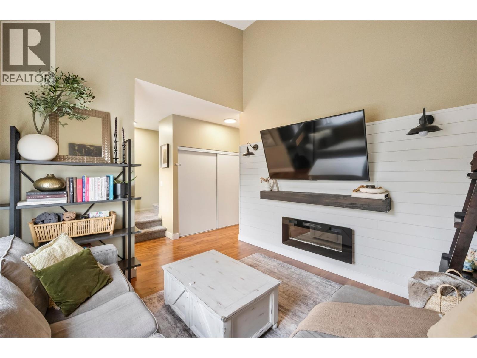 48 Galt Avenue Unit# 127, Penticton, British Columbia  V2A 9C3 - Photo 4 - 10379128