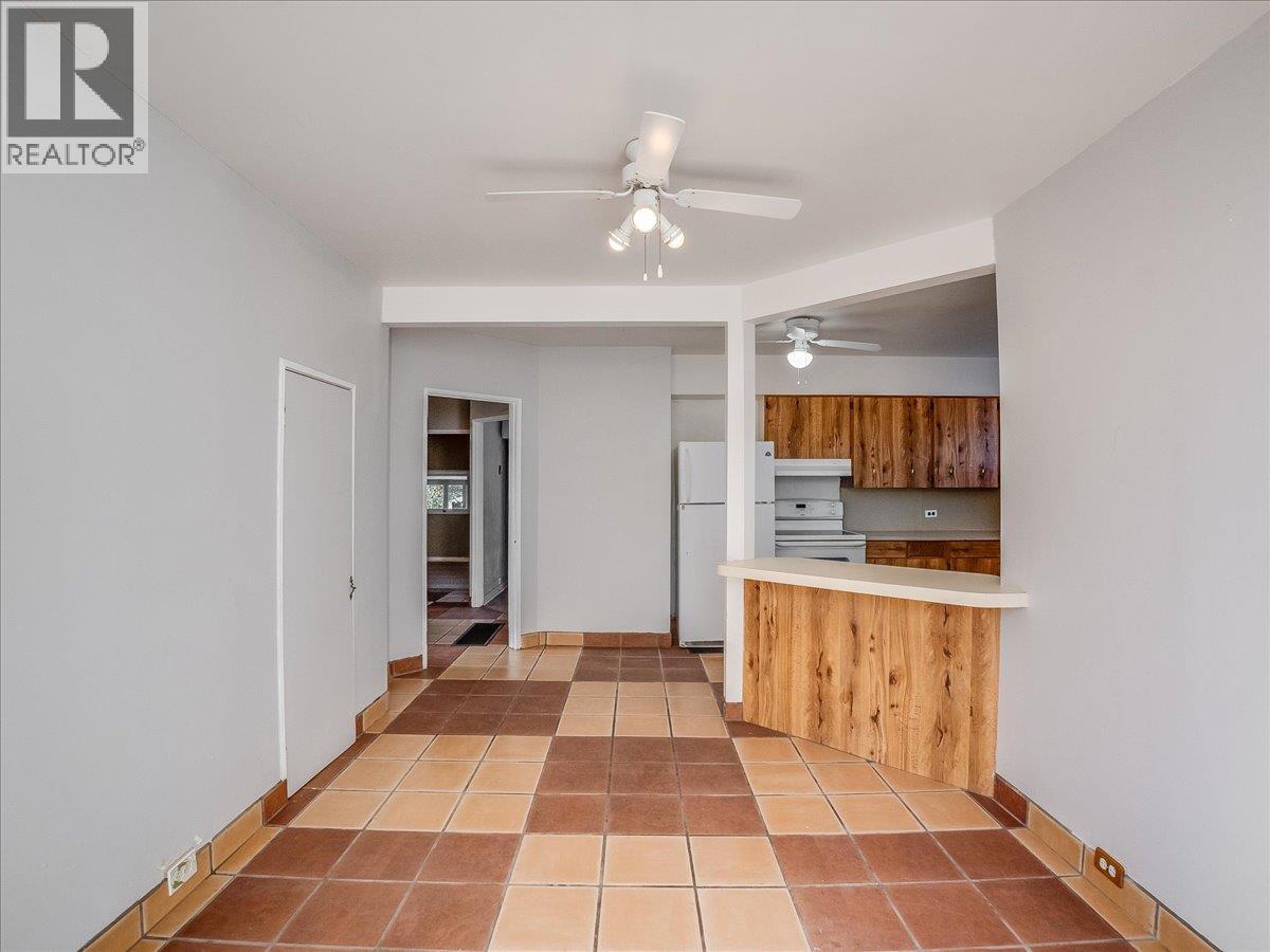 2172 Second Avenue, Trail, British Columbia  V1N 1N5 - Photo 16 - 10382870