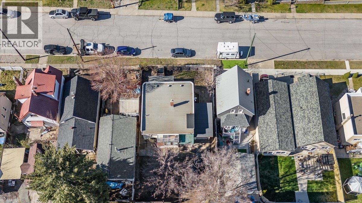 2172 Second Avenue, Trail, British Columbia  V1N 1N5 - Photo 36 - 10382870