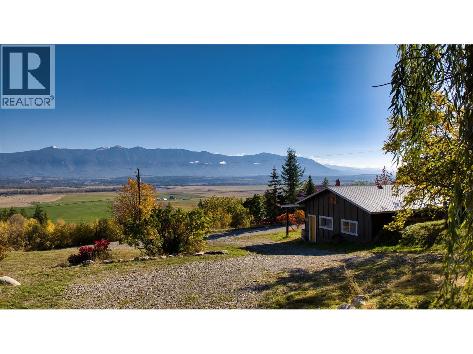 1017 Simmons Road, Creston, British Columbia  V0B 1G7 - Photo 1 - 10382910