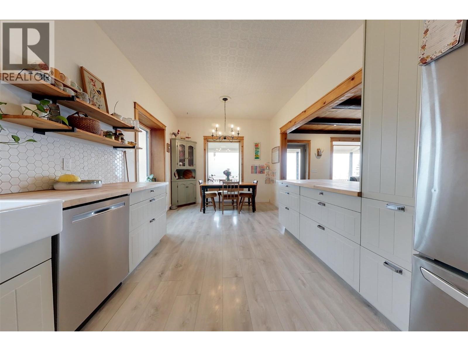 1017 Simmons Road, Creston, British Columbia  V0B 1G7 - Photo 14 - 10382910