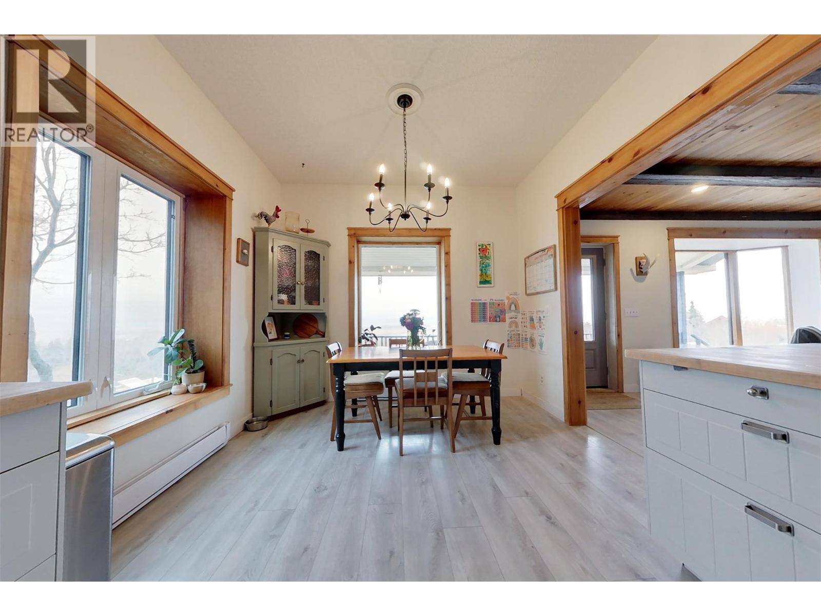 1017 Simmons Road, Creston, British Columbia  V0B 1G7 - Photo 15 - 10382910