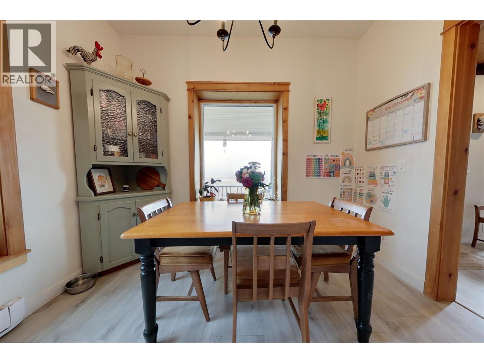 1017 Simmons Road, Creston, British Columbia  V0B 1G7 - Photo 16 - 10382910