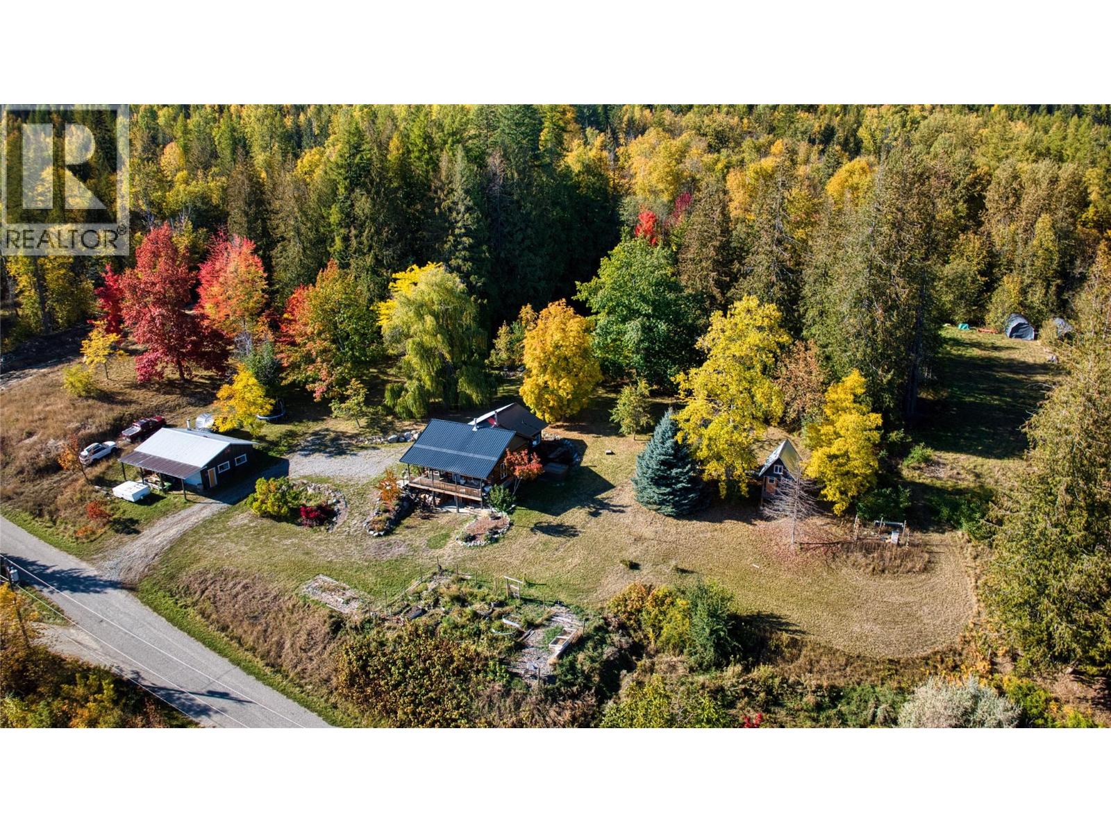 1017 Simmons Road, Creston, British Columbia  V0B 1G7 - Photo 35 - 10382910