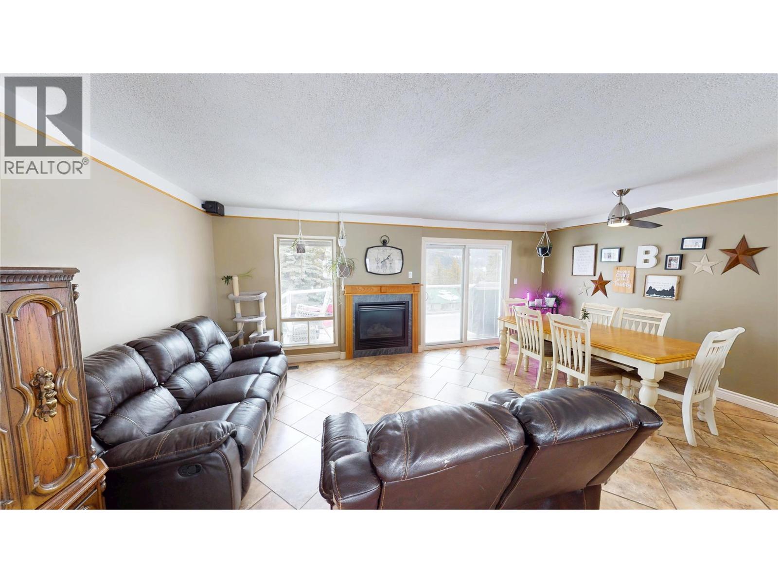 1110 Ash Crescent, Elkford, British Columbia  V0B 1H0 - Photo 14 - 10382744