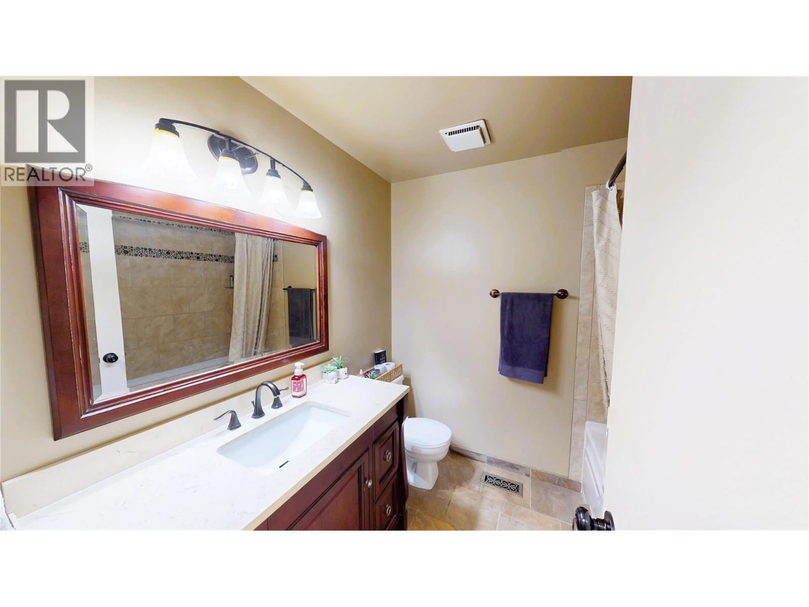 1110 Ash Crescent, Elkford, British Columbia  V0B 1H0 - Photo 22 - 10382744