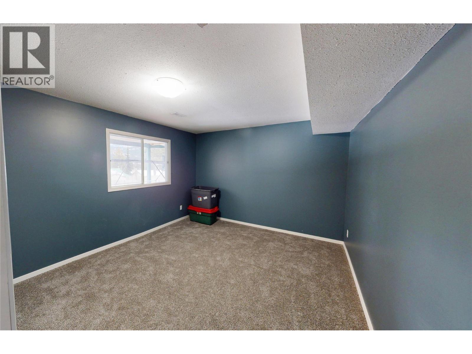 1110 Ash Crescent, Elkford, British Columbia  V0B 1H0 - Photo 28 - 10382744