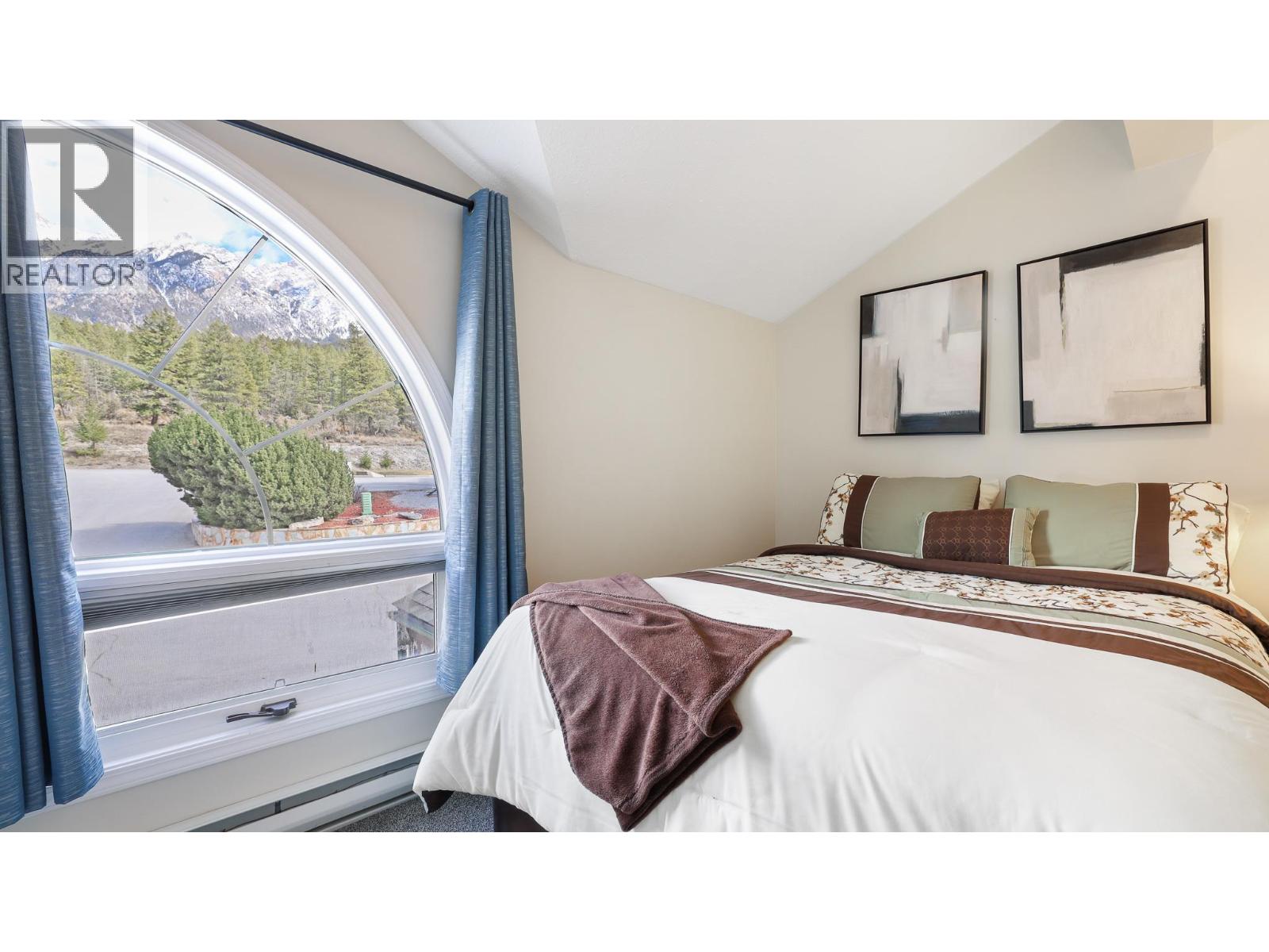 5155 Fairway Drive Unit# 301, Fairmont Hot Springs, British Columbia  V0B 1L0 - Photo 22 - 10382422