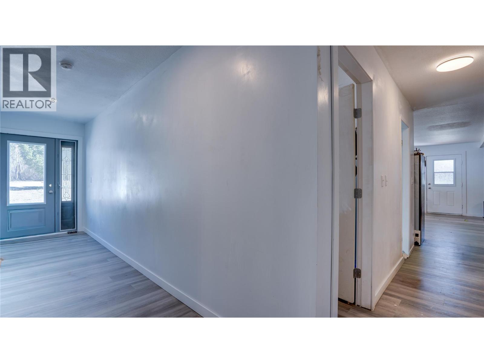 3854 Trinity Valley Road, Enderby, British Columbia  V0E 1V5 - Photo 9 - 10382753