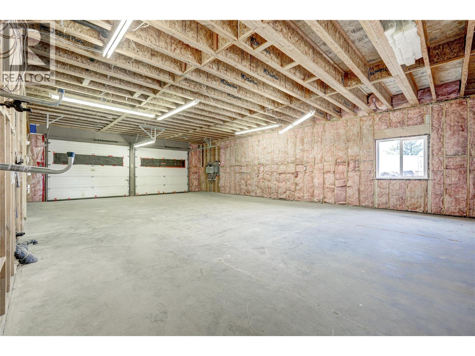 2063 Carmi Road, Penticton, British Columbia  V2A 8V5 - Photo 37 - 10382930