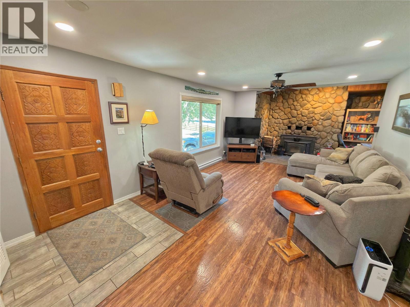 2255 Old Hedley Road, Princeton, British Columbia  V0X 1W0 - Photo 11 - 10382867