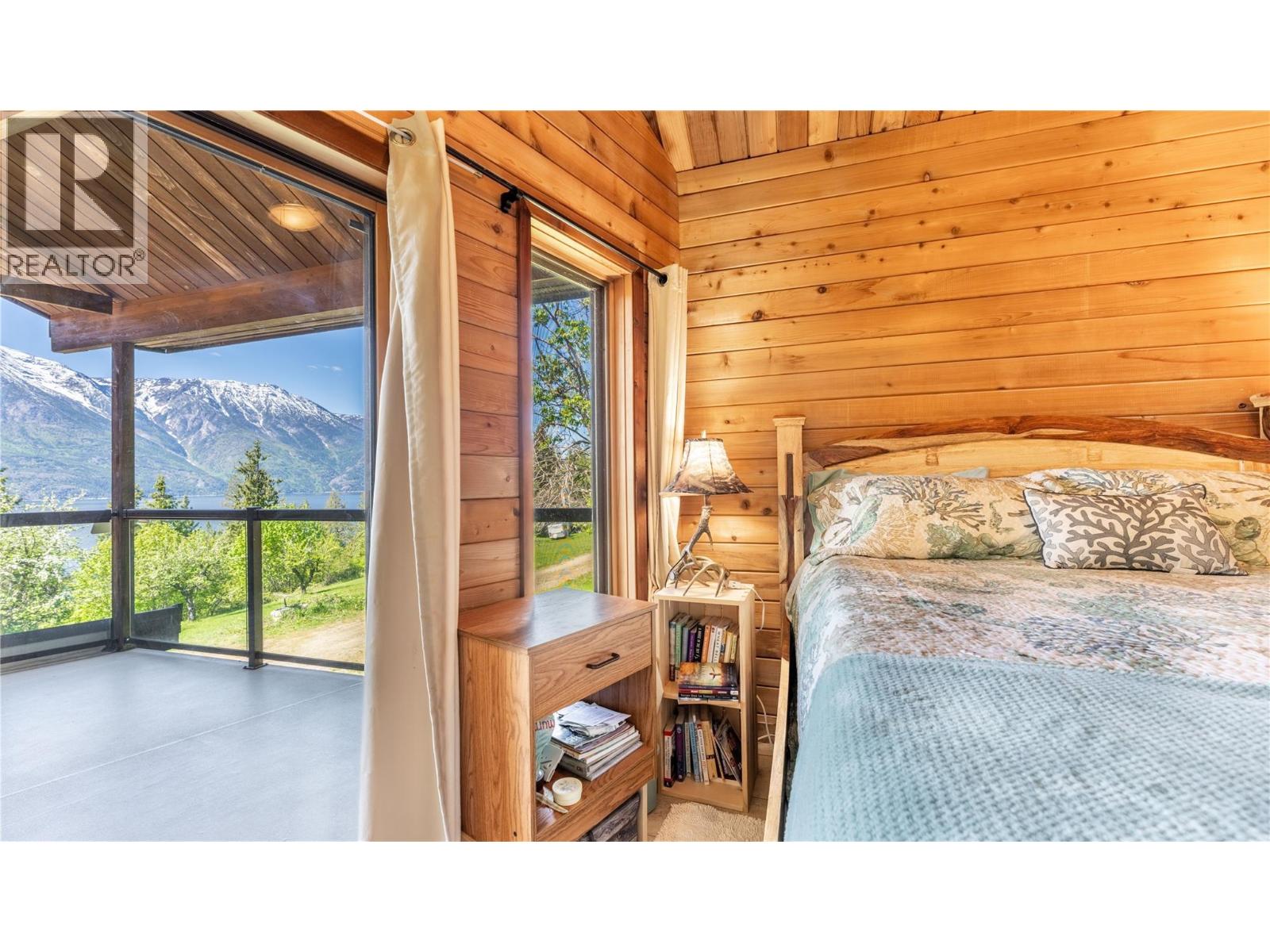 12437 Boswell Road, Boswell, British Columbia  V0B 1A0 - Photo 26 - 10381562