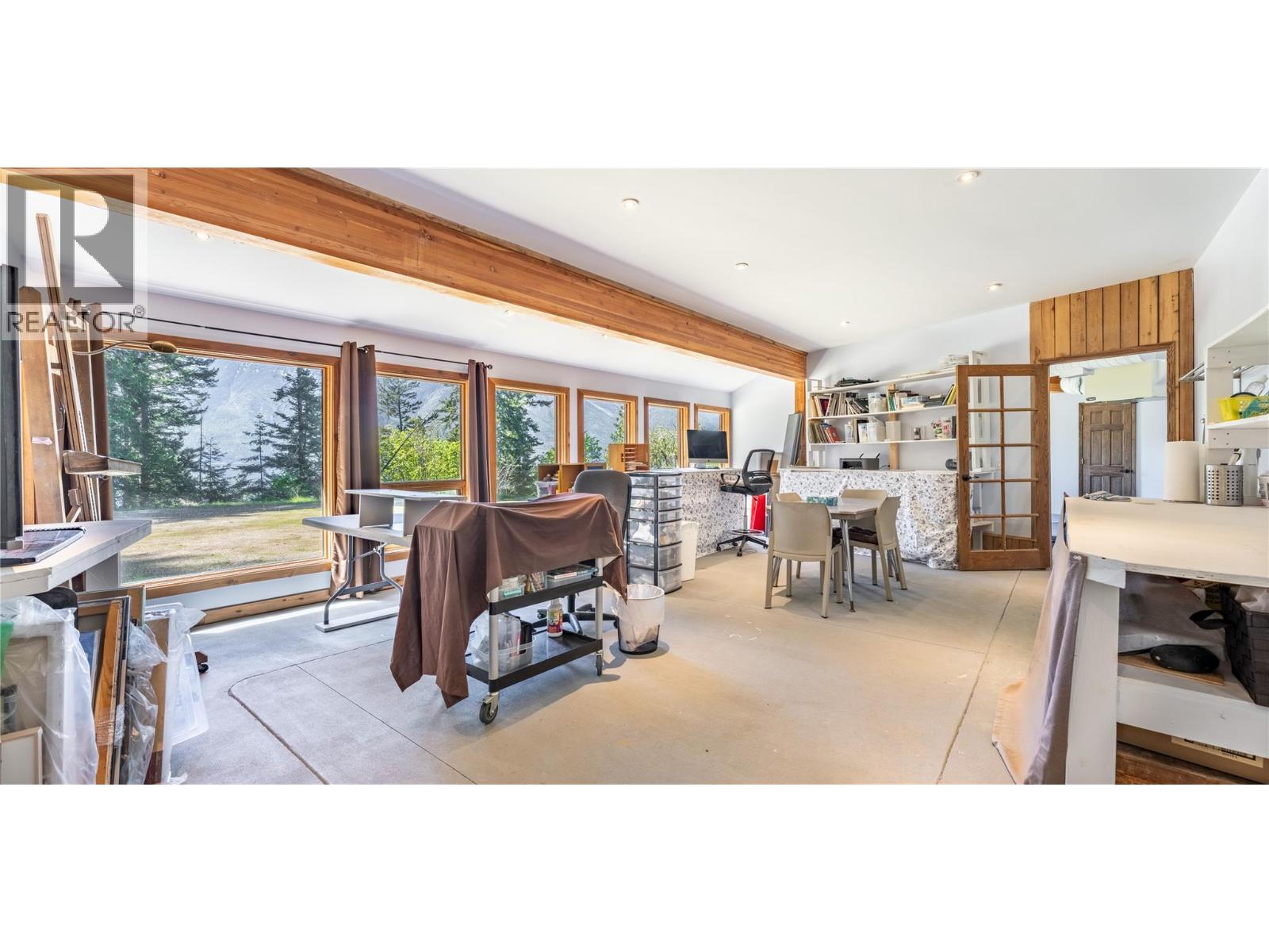 12437 Boswell Road, Boswell, British Columbia  V0B 1A0 - Photo 43 - 10381562