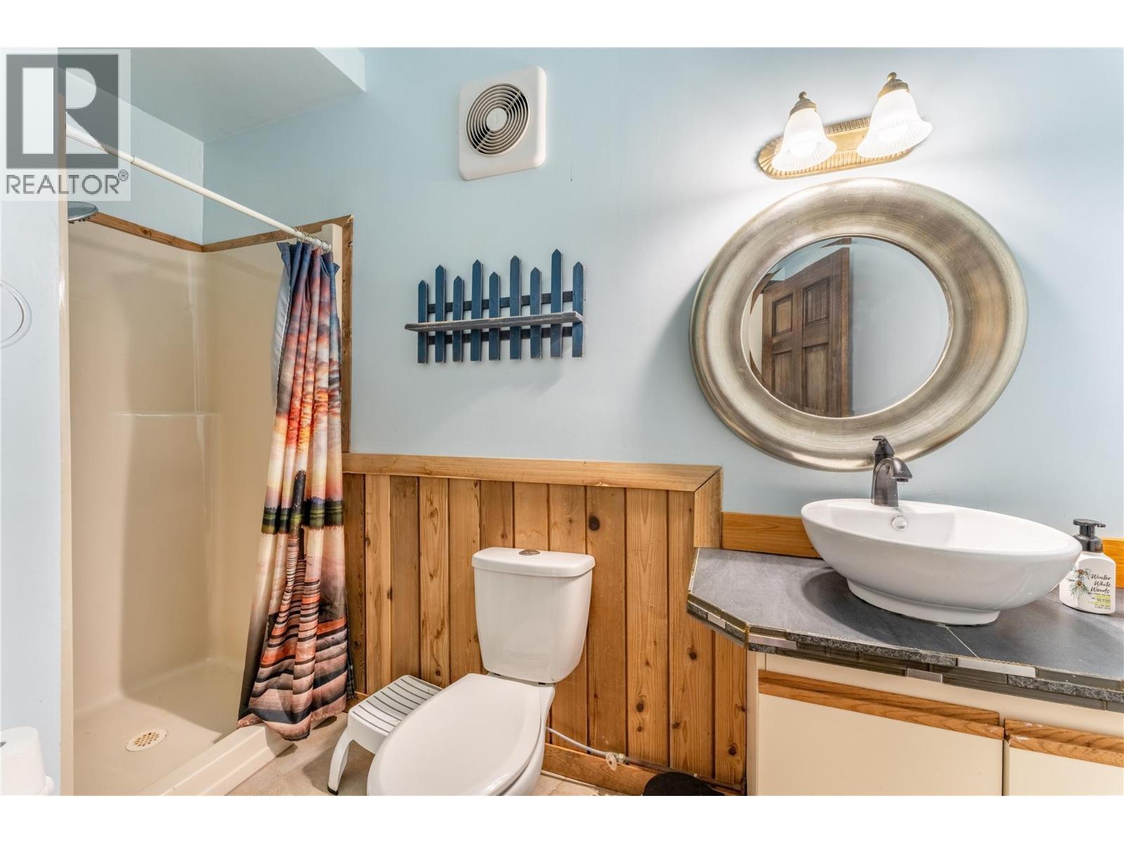 12437 Boswell Road, Boswell, British Columbia  V0B 1A0 - Photo 46 - 10381562