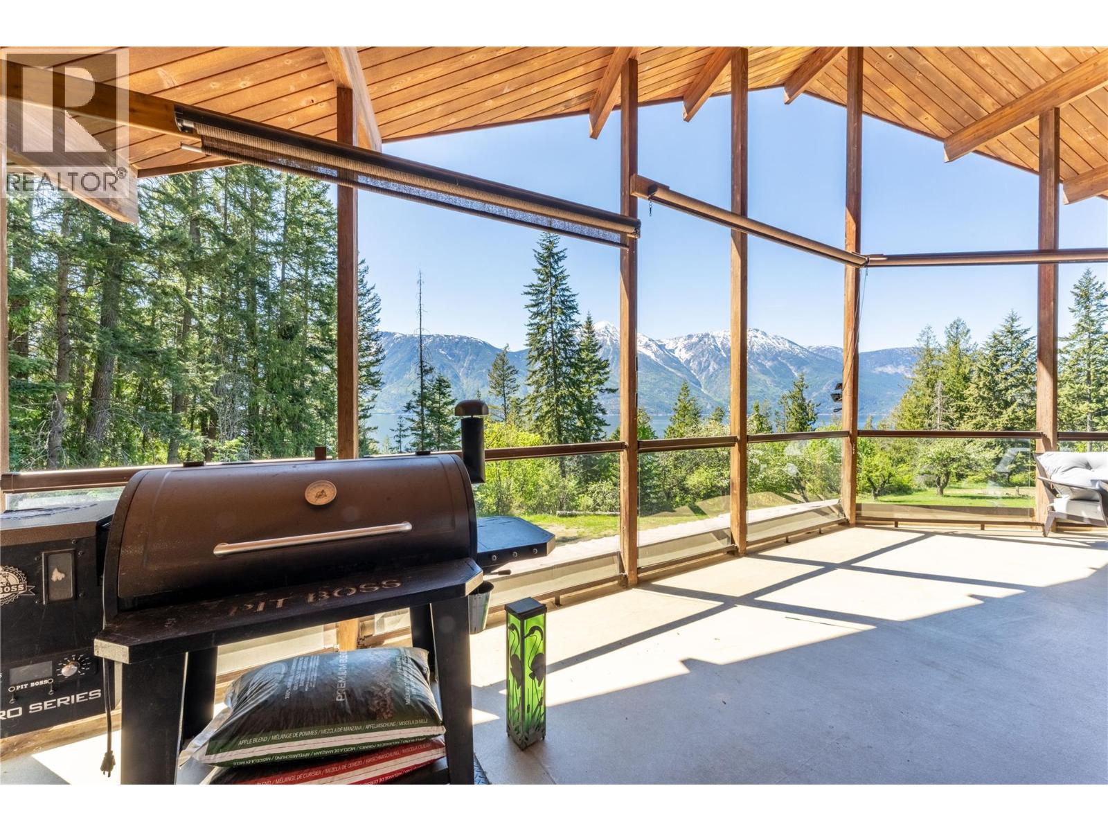 12437 Boswell Road, Boswell, British Columbia  V0B 1A0 - Photo 47 - 10381562