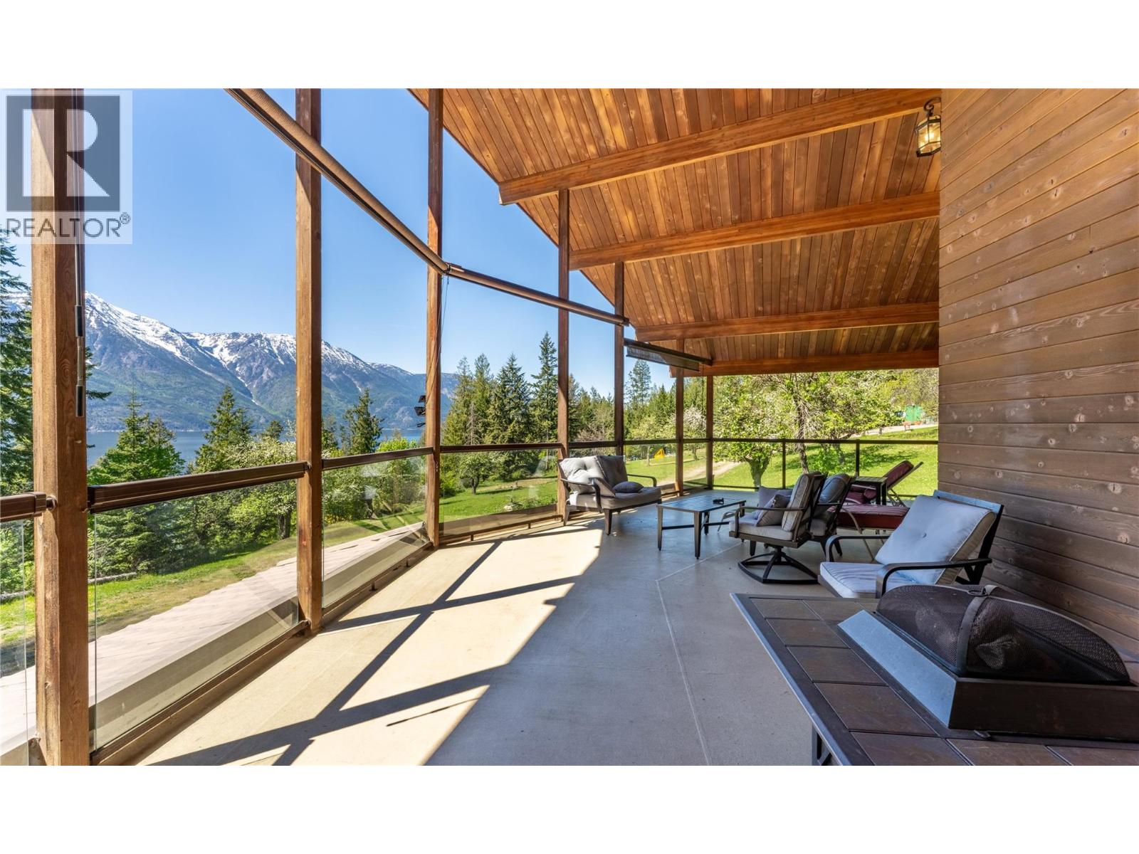 12437 Boswell Road, Boswell, British Columbia  V0B 1A0 - Photo 48 - 10381562