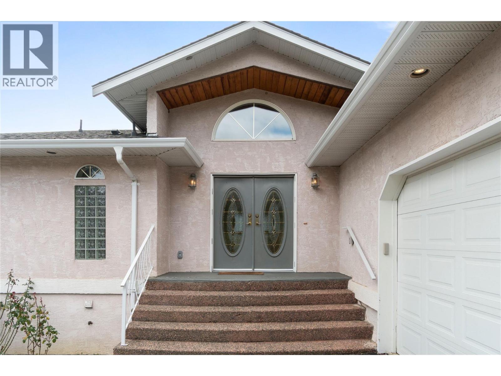 1131 50 Avenue Ne, Salmon Arm, British Columbia  V1E 3N1 - Photo 11 - 10381448