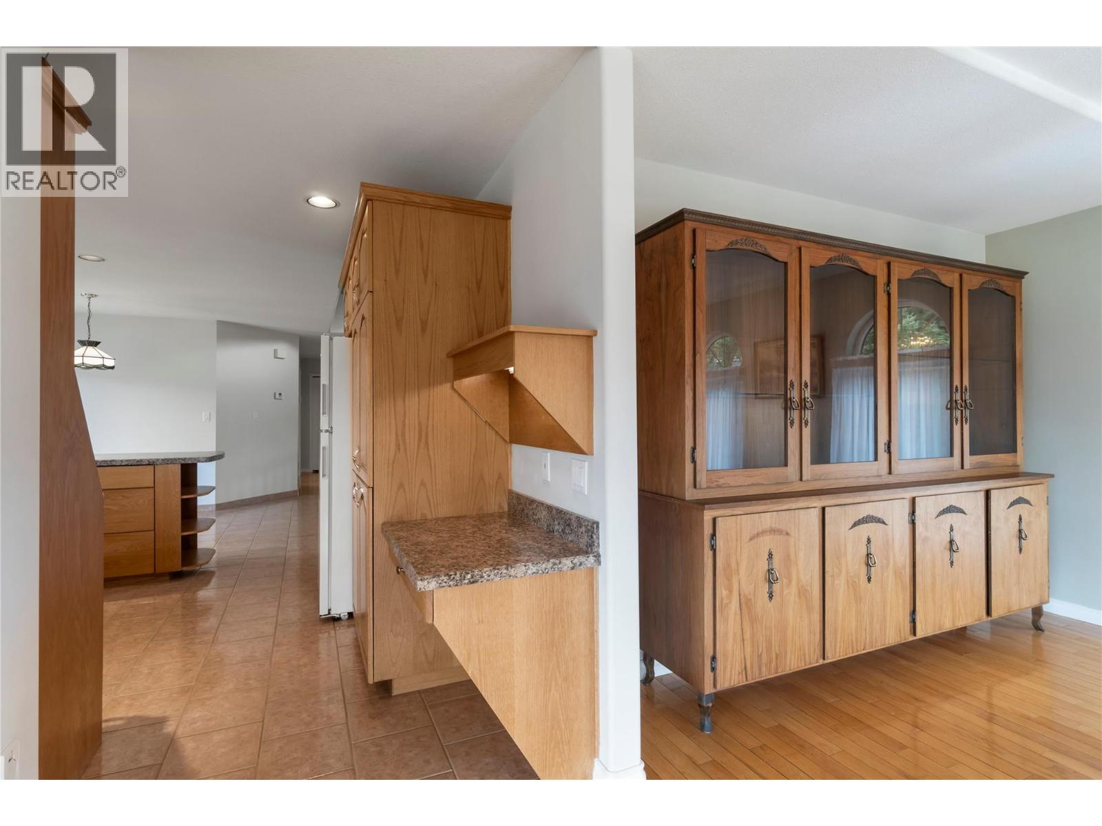 1131 50 Avenue Ne, Salmon Arm, British Columbia  V1E 3N1 - Photo 29 - 10381448