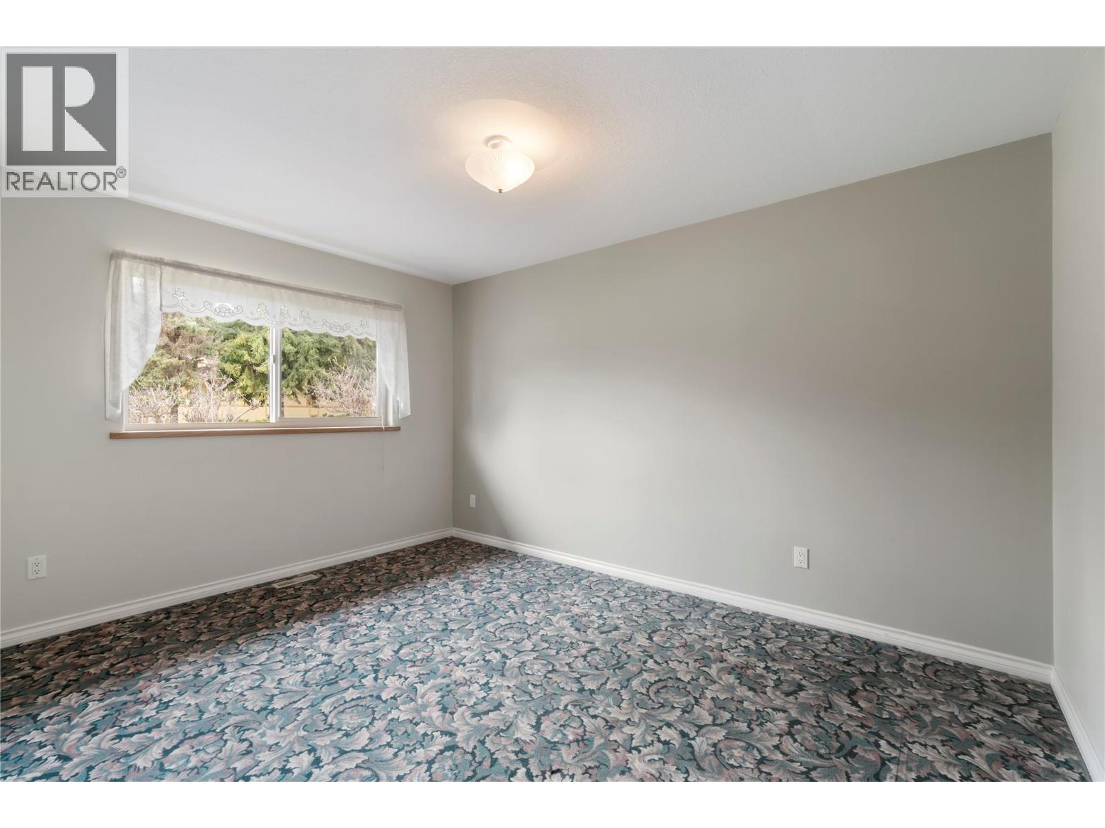 1131 50 Avenue Ne, Salmon Arm, British Columbia  V1E 3N1 - Photo 50 - 10381448