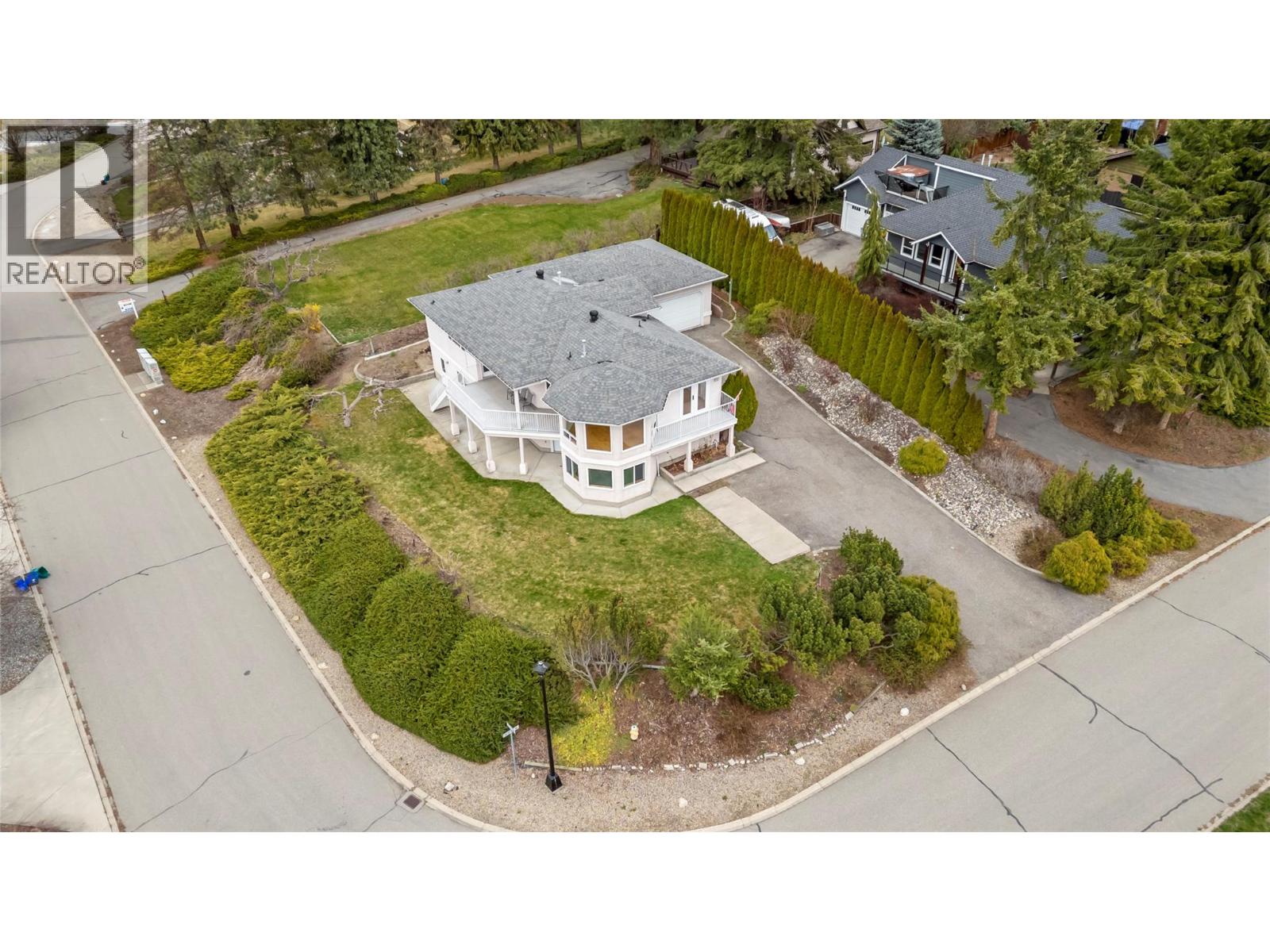 1131 50 Avenue Ne, Salmon Arm, British Columbia  V1E 3N1 - Photo 6 - 10381448