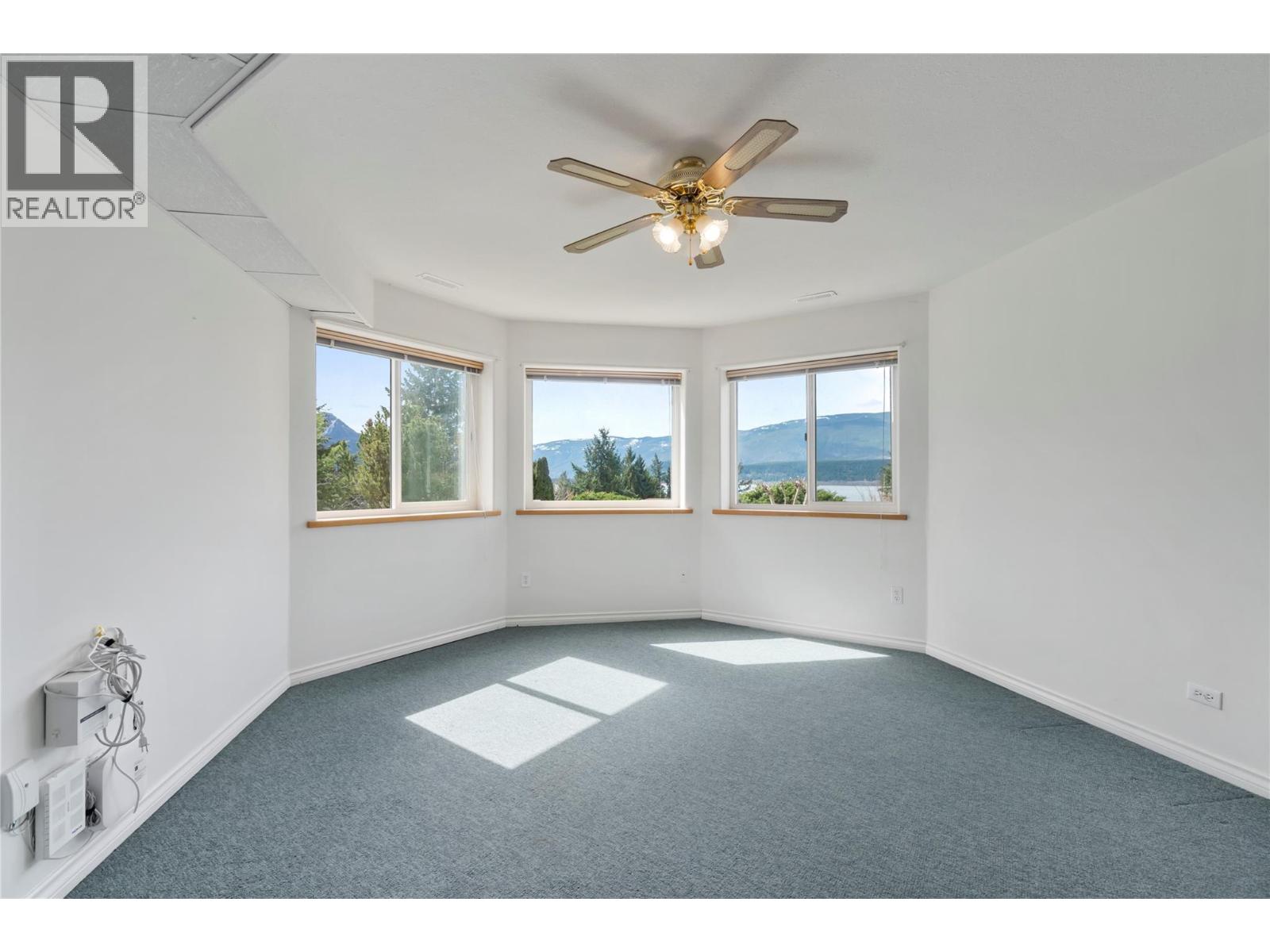 1131 50 Avenue Ne, Salmon Arm, British Columbia  V1E 3N1 - Photo 63 - 10381448