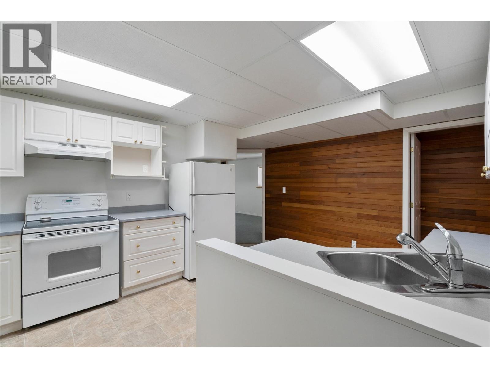 1131 50 Avenue Ne, Salmon Arm, British Columbia  V1E 3N1 - Photo 75 - 10381448