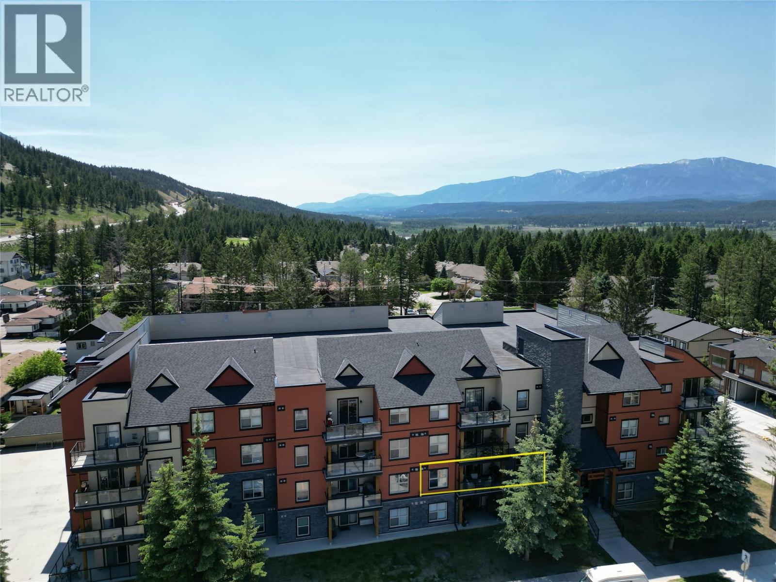 4874 Stanley Street Unit# 205, Radium Hot Springs, British Columbia  V0A 1M0 - Photo 2 - 10382918