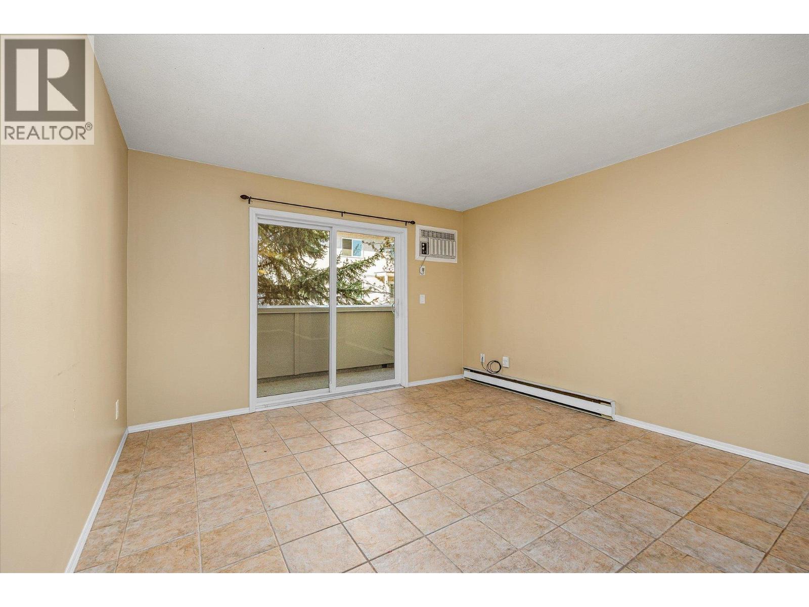 3160 De Montreuil Court Unit# 300, Kelowna, British Columbia  V1W 3W3 - Photo 7 - 10382586