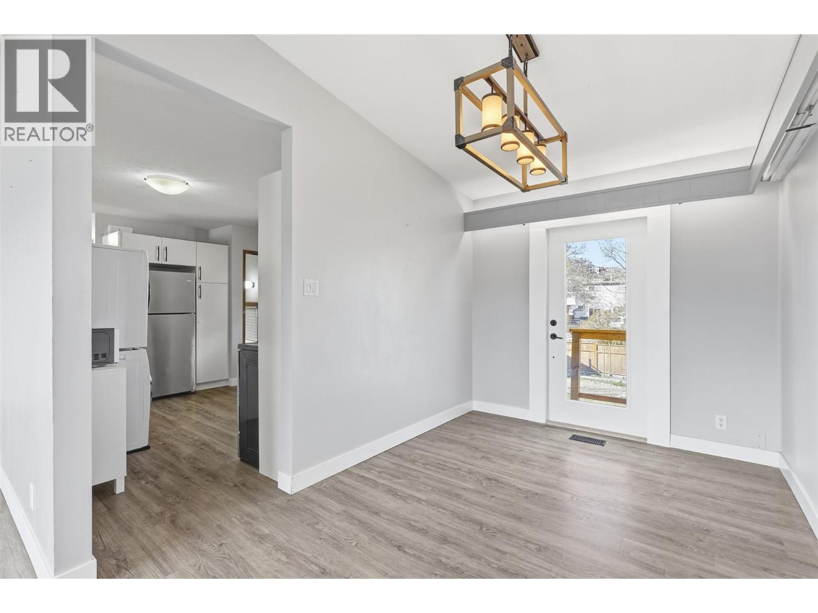 1024 Pembroke Avenue, Kamloops, British Columbia  V2B 1Z4 - Photo 10 - 10382448