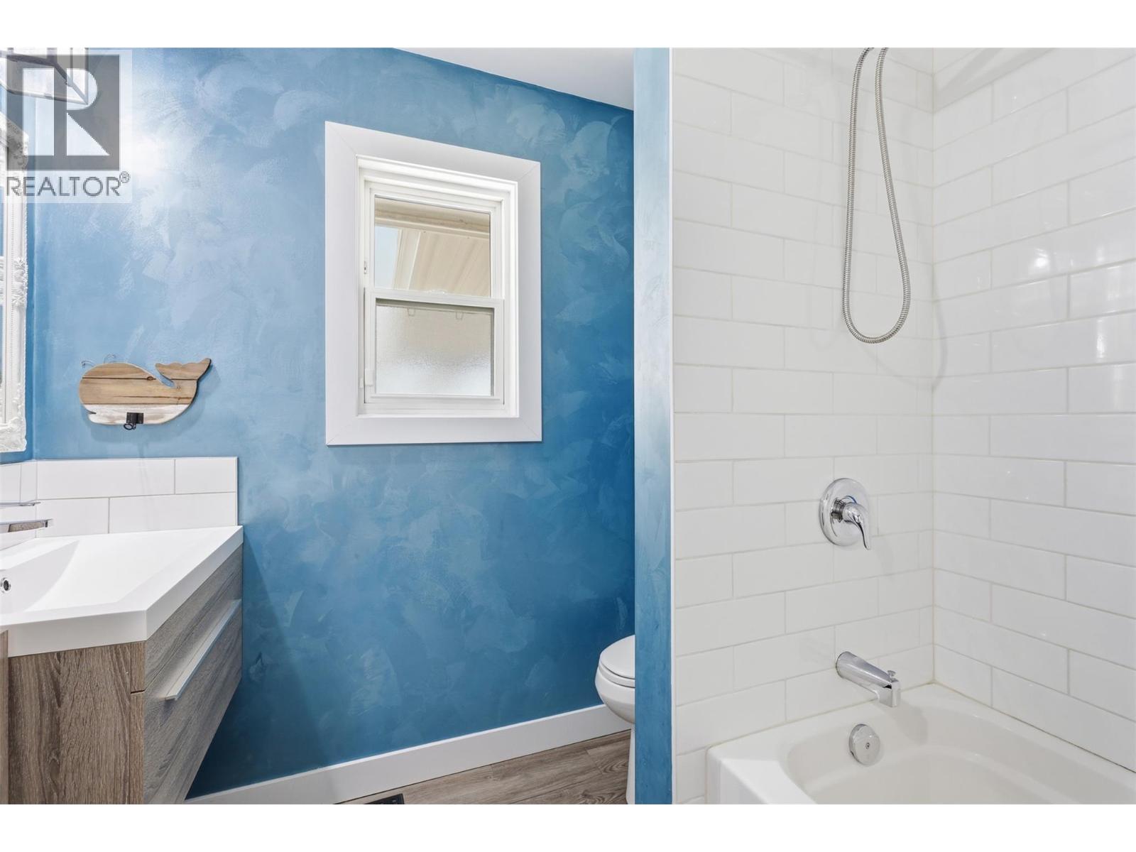 1024 Pembroke Avenue, Kamloops, British Columbia  V2B 1Z4 - Photo 20 - 10382448