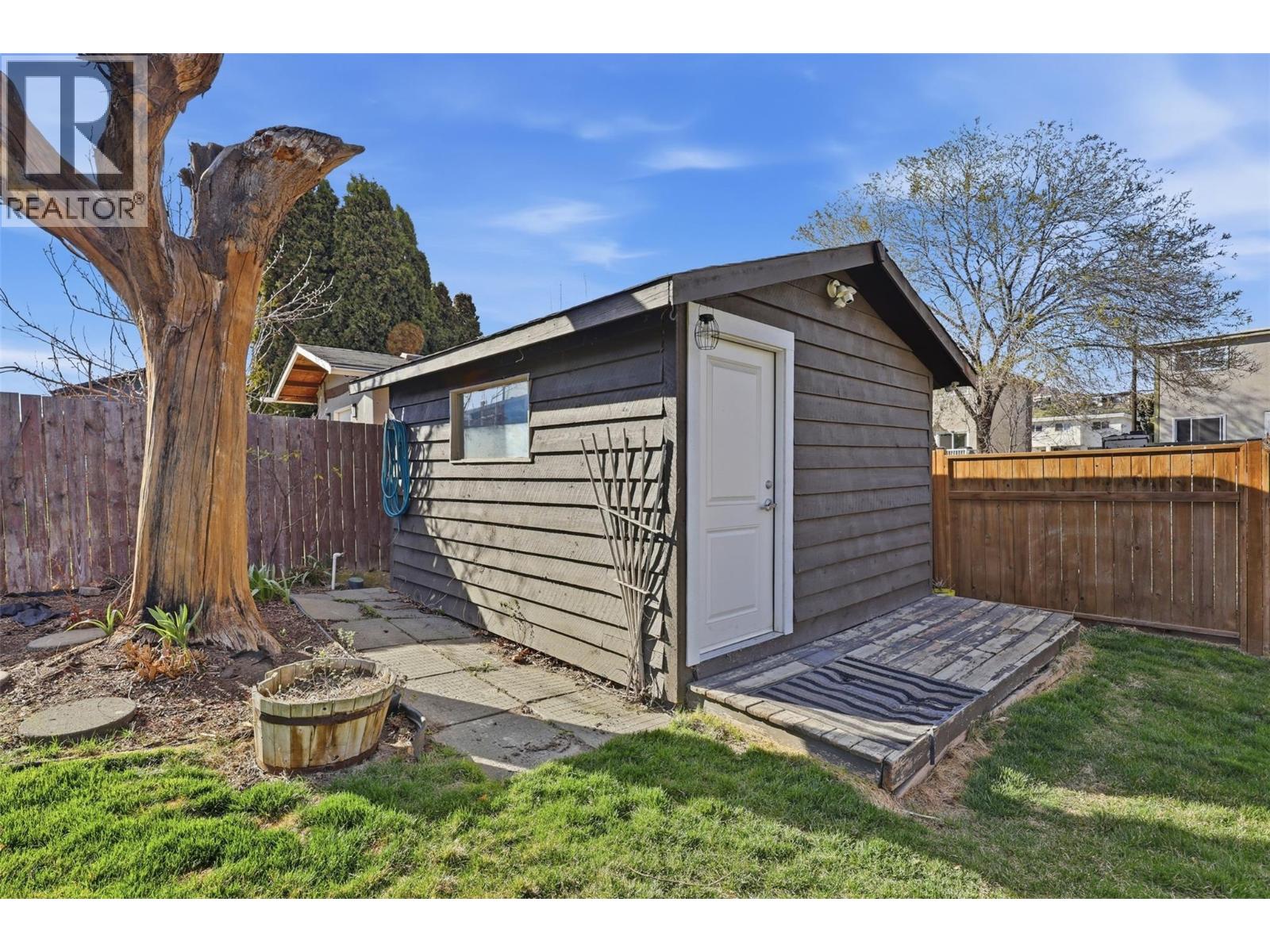 1024 Pembroke Avenue, Kamloops, British Columbia  V2B 1Z4 - Photo 42 - 10382448