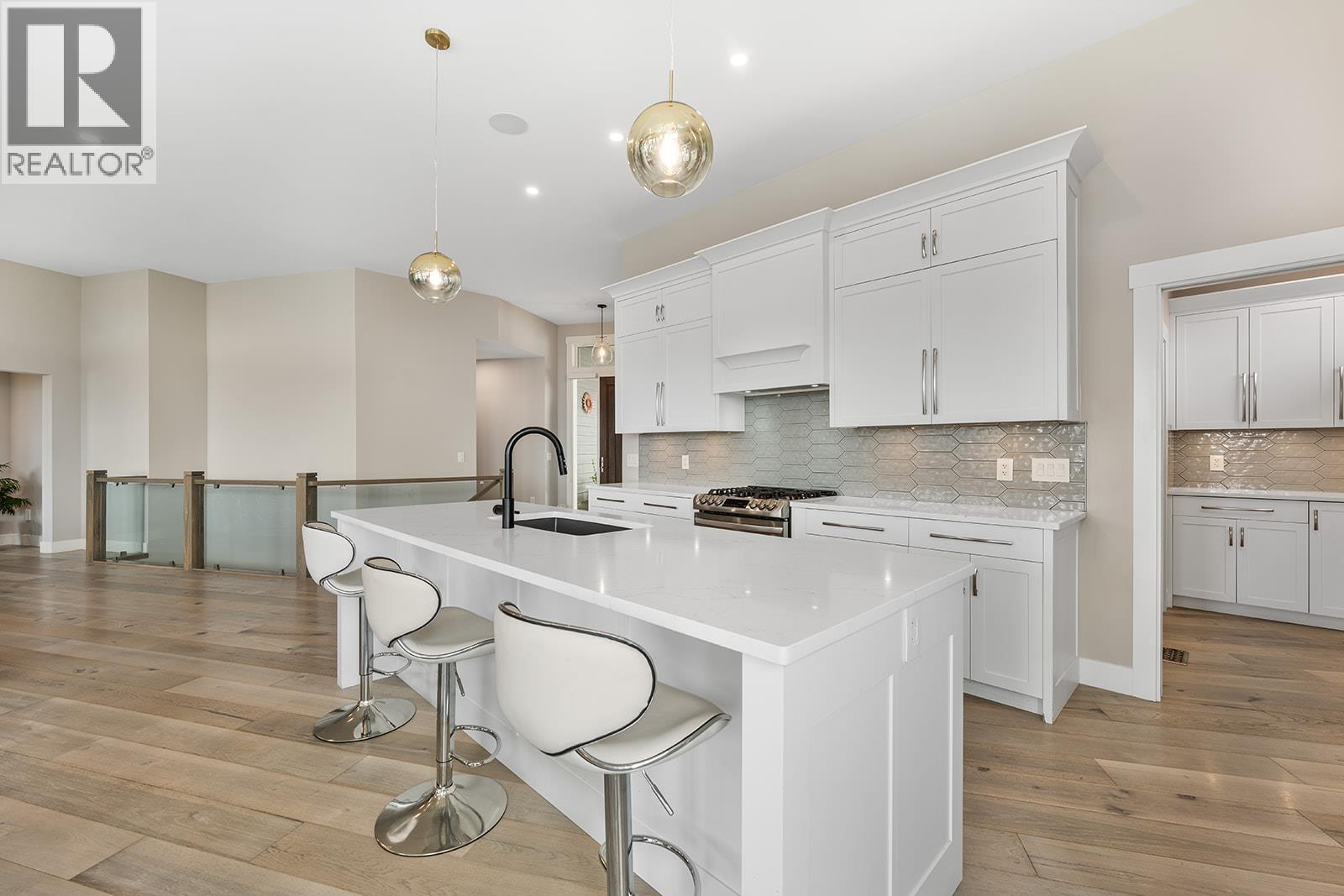 2122 Tramonto Court, Kelowna, British Columbia  V1P 1V1 - Photo 14 - 10380639