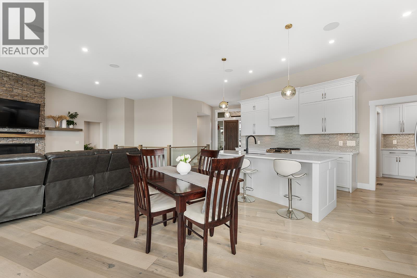 2122 Tramonto Court, Kelowna, British Columbia  V1P 1V1 - Photo 17 - 10380639